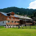 赫斯臣旅馆