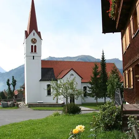 Hirschen Guest house Sibratsgfall