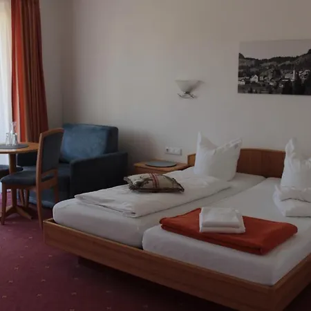 Hirschen 3* Sibratsgfall